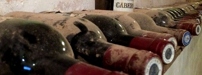Pourquoi coucher une bouteille de vin pour la conserver est un mythe ?
