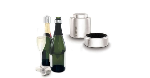 Kit Pulltex présenté avec des bouteilles et une flûte de champagne