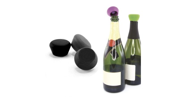 Illustration des bouchons silicone Pulltex sur des bouteilles de champagne