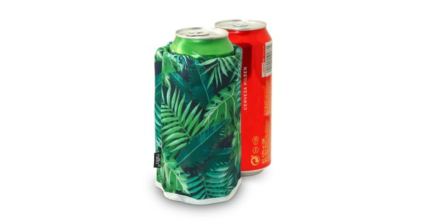 Gaine rafraîchissante Pulltex verte à côté d’une canette de 50 cl