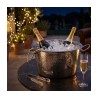 Vasque argentée Aulica avec champagne et glaçons en soirée