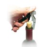 Ouverture d’une bouteille avec le sommelier du coffret Vin Bouquet