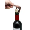 Ouverture d’une bouteille avec le sommelier double levier Vintage Vin Bouquet