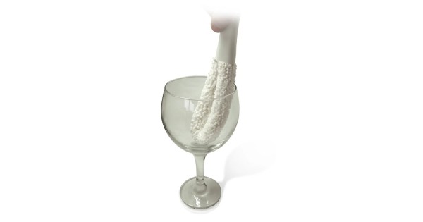 Goupillon Vin Bouquet utilisé pour nettoyer un verre à pied