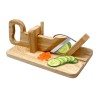 Guillotine Nerthus utilisée pour trancher des légumes