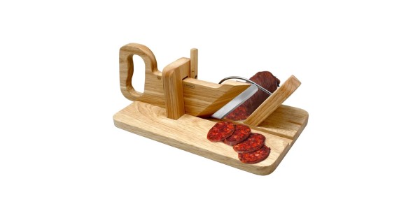 Guillotine Nerthus avec charcuterie découpée sur le support en bois