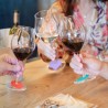 Marque-verres Feuilles de vigne Koala pendant une dégustation