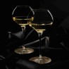 Verres Grand Blanc La Poétique Lehmann remplis de vin blanc