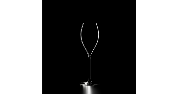 Flûte Excellence 21 cl Lehmann vide sur fond noir