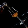 Service d’un spiritueux dans un verre à eaux-de-vie Lehmann
