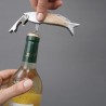 Sommelier Poisson Kikkerland utilisé pour déboucher une bouteille