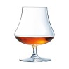 Verre Open Up Ardent 39 cl Chef & Sommelier avec un spiritueux ambré