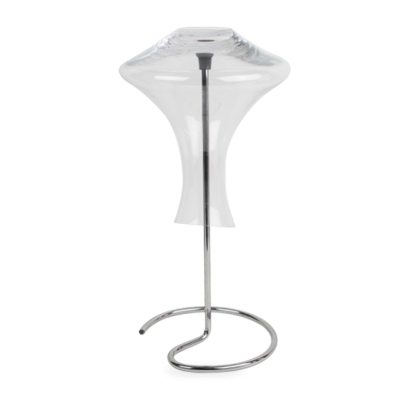 Égouttoir Révolution Peugeot présenté avec une carafe retournée