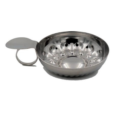 Tastevin en inox Roger Orfèvres, vue oblique de la coupelle et de l’anneau pouçette