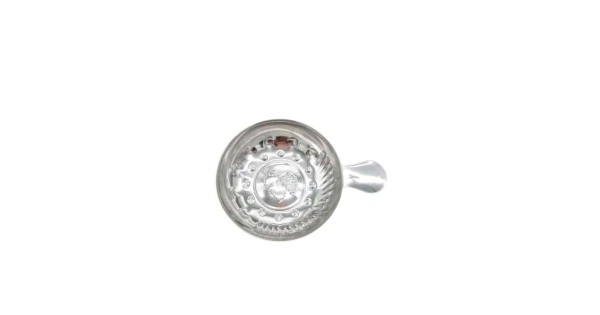 Tastevin Roger Orfèvres vu du dessus avec motif grappe de raisin et reliefs