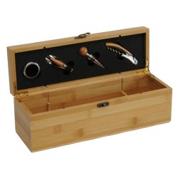 Coffret sommelier Pradel Excellence ouvert avec emplacement pour bouteille et quatre accessoires