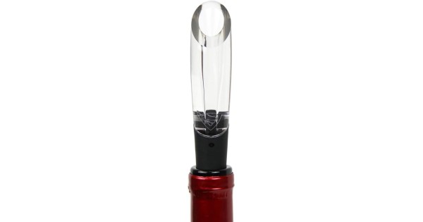 Vinturi On-Bottle installé dans le goulot d’une bouteille de vin