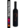 Chaussette noire Blind Tasting Sleeve sur une bouteille avec point d’interrogation orange