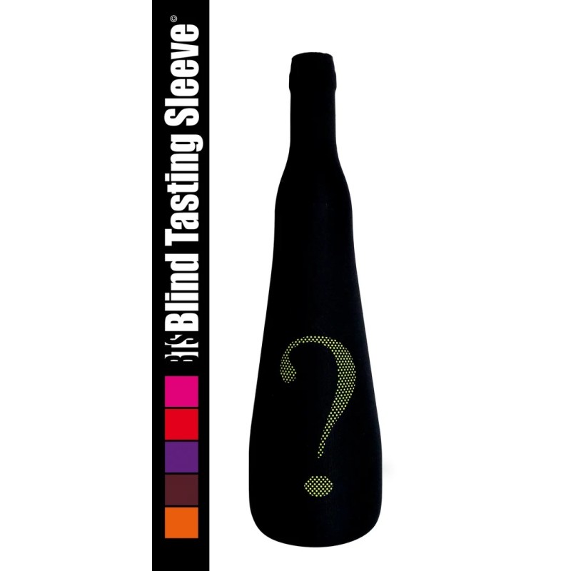 Chaussette noire Blind Tasting Sleeve sur une bouteille avec point d’interrogation vert acide